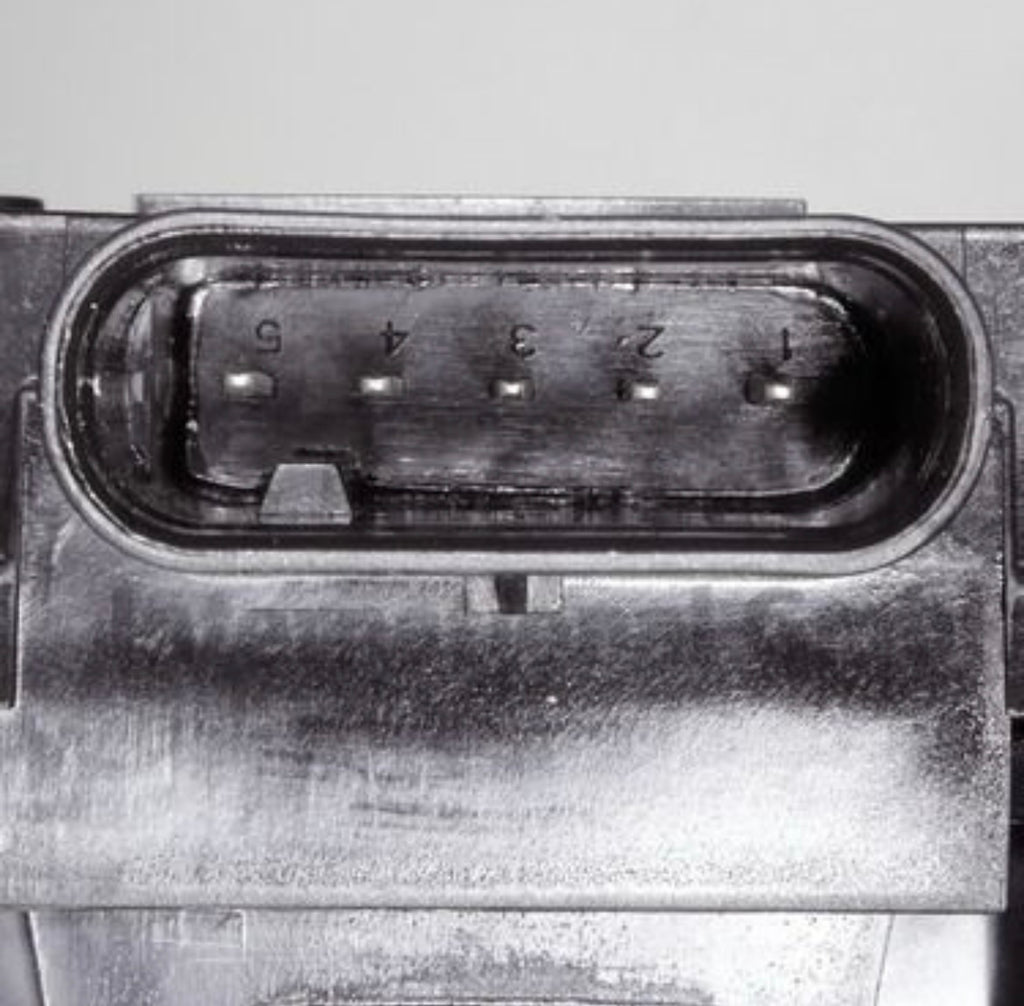 Boîtier d’eau + pompe à eau